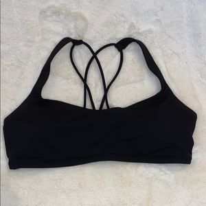 Black lululemon sports bra